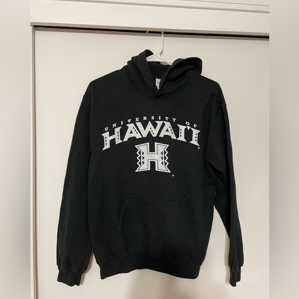 University of Hawaii sweatshirt